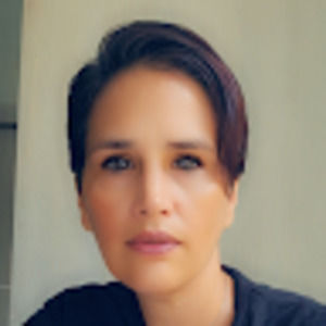 Meet your Posher, Aliza